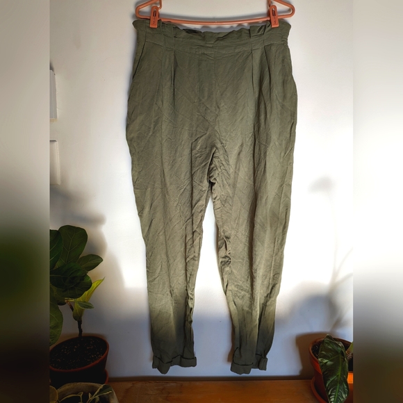 Zara High Waist Kaki Pants - Picture 1 of 3